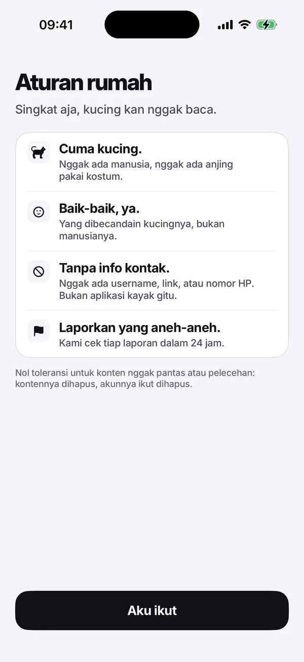 Layar aturan rumah: Cuma kucing. Bersikap baik. Nggak ada info kontak. Laporkan apa pun yang aneh.